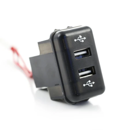USB Port Charger - Dual 12V 24V Truck Charger for Volvo FH (1993-2012)