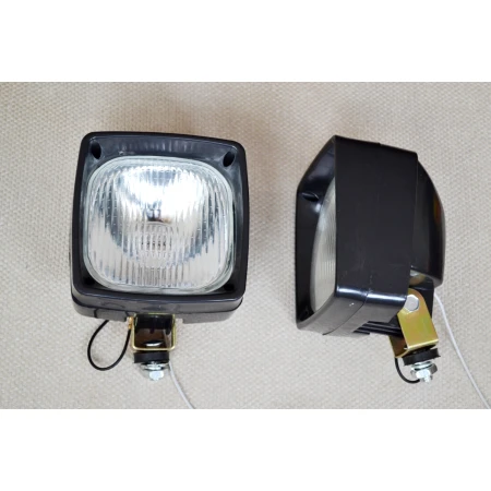 White Fog Reverse Light - 12V-24V Universal Tail Lamp for Bus, Van, Truck, Camper, Chassis, Easy Installation