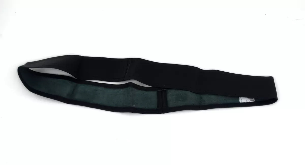 High Quality Leather Steering Wheel Cover for Mercedes Actros/Atego | Black Real Leather with Black Stitching. FREE Delivery for UK and Europe!