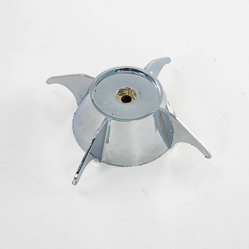 4 Pieces Wheel Rim Furbelow Decorations - Chrome ABS Plastic with 8mm Metal Thread Center
