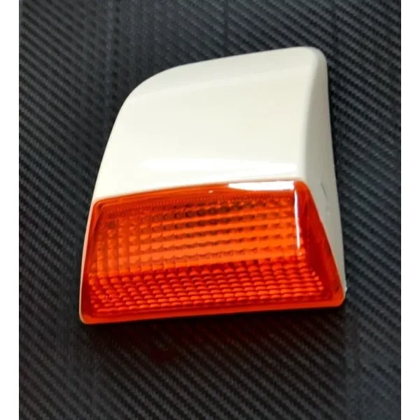 High Quality Front Right Indicator Light for Volvo FH2 & FM2
