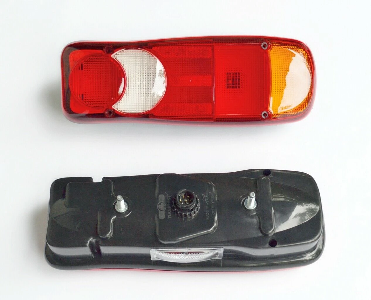 2 pcs Bulb Rear Tail Lights - 12V - 24V Recovery Tail Lamps with 5 Functions for 12-24V Vehicles
