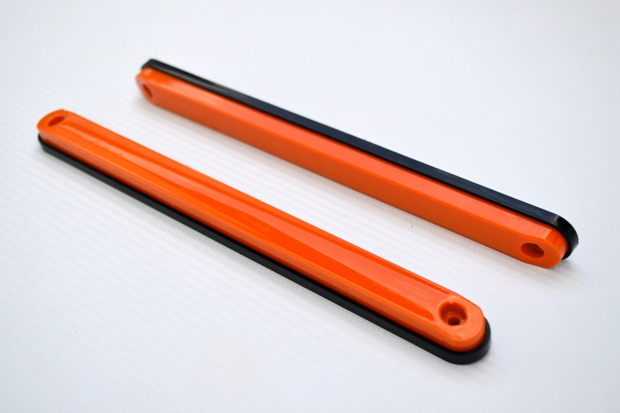 High Quality 2 pcs Amber Side Marker Lights – LED Neon Style, Waterproof IP67, 12V - 24V, Universal Fit. FREE Delivery for UK mainland!