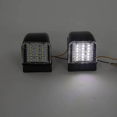 2 pcs White Front Roof Marker Lights 18 SMD LED Lamps for Volvo FL FH FH12