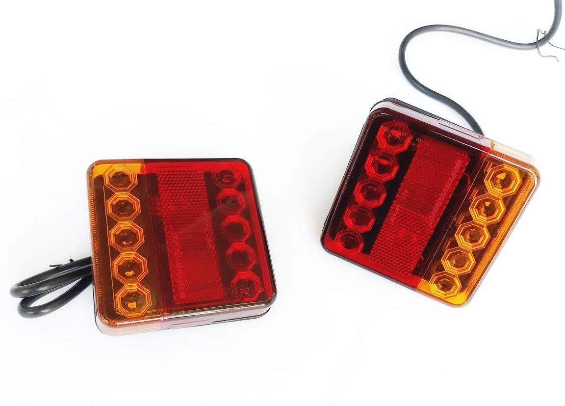 High Quality 2 pcs 12V Rear Tail Lights for Trailers, Caravans, Trucks, Lorries-E-marked LED Lamps with 4 Funct. FREE Delivery for UK and EU.