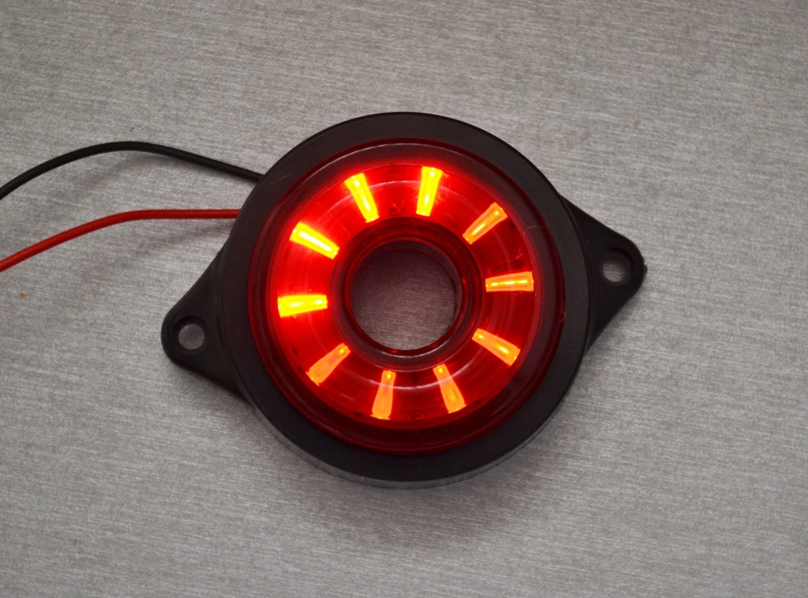2x 24V SMD LEDs Red Rotating Rear Tail Marker Lights for Trucks Chassis Lorry