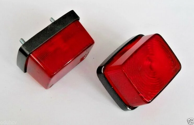 2x Red Rear Side Marker Trailer Lights Lamp 12/24V Car Truck Van Bus Camper Fog