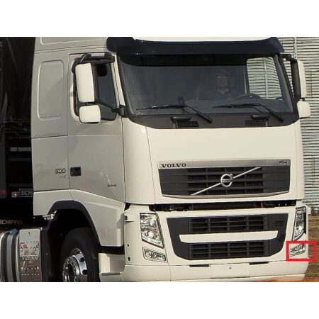 Front Spot Fog Lights for Volvo FH III 2008-On – Right Side | Clear Lens, ABS Plastic | OEM 21035693 / 21297913 | E4 Marked OE Spec Replacement