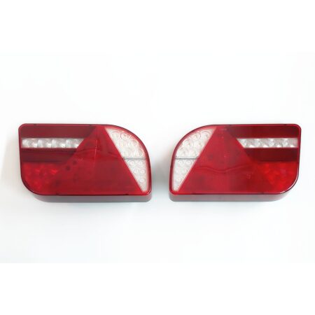 2 x 12-24V LED Rear Lights with Reflector 6 Functions Tail Lamps Truck Trailer